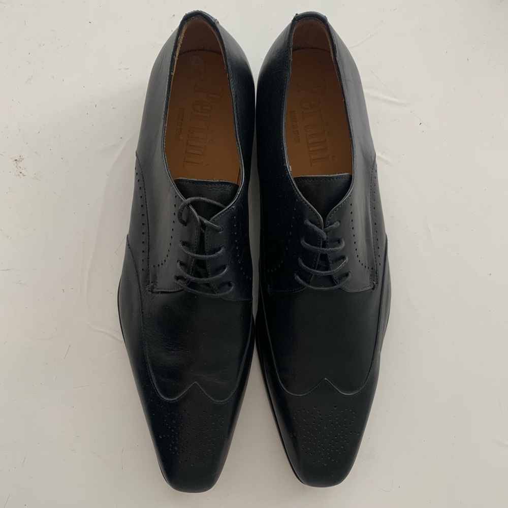 Brand New Black Leather Mens Dress Shoes!